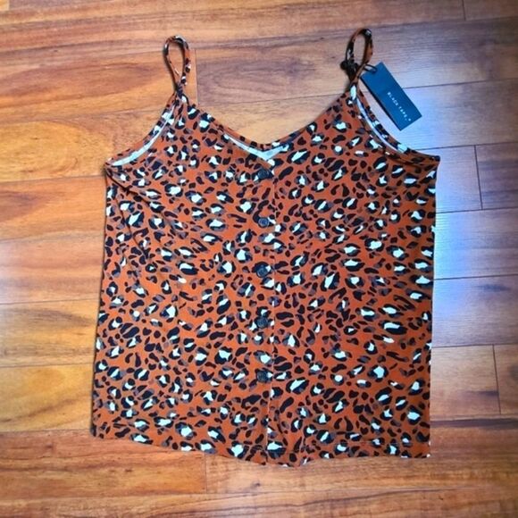 Black TAPE Leopard Print Cami Top - Picture 4 of 4